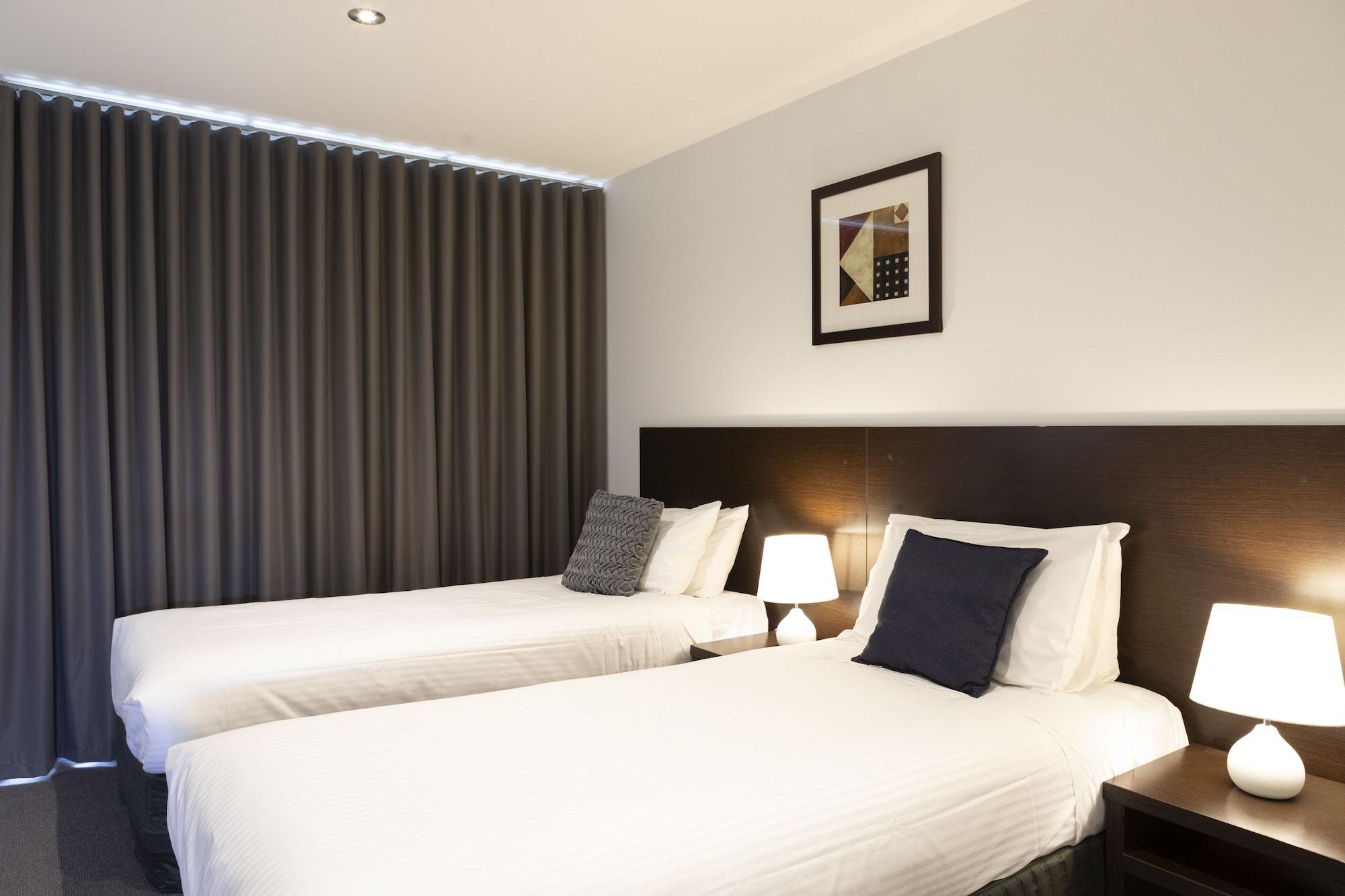 เดอะ ดอลฟิน อพาร์ตเมนท์ Aparthotel อะพอลโลเบย์ ภายนอก รูปภาพ