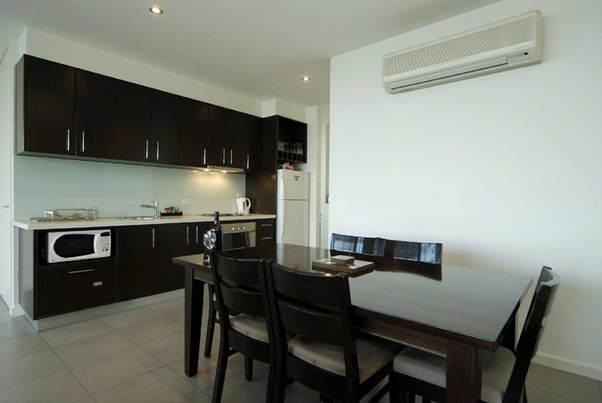 เดอะ ดอลฟิน อพาร์ตเมนท์ Aparthotel อะพอลโลเบย์ ภายนอก รูปภาพ